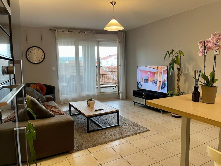 L'Ideal Cosy-Wifi-Netflix Et Garage ヴィエンヌ エクステリア 写真